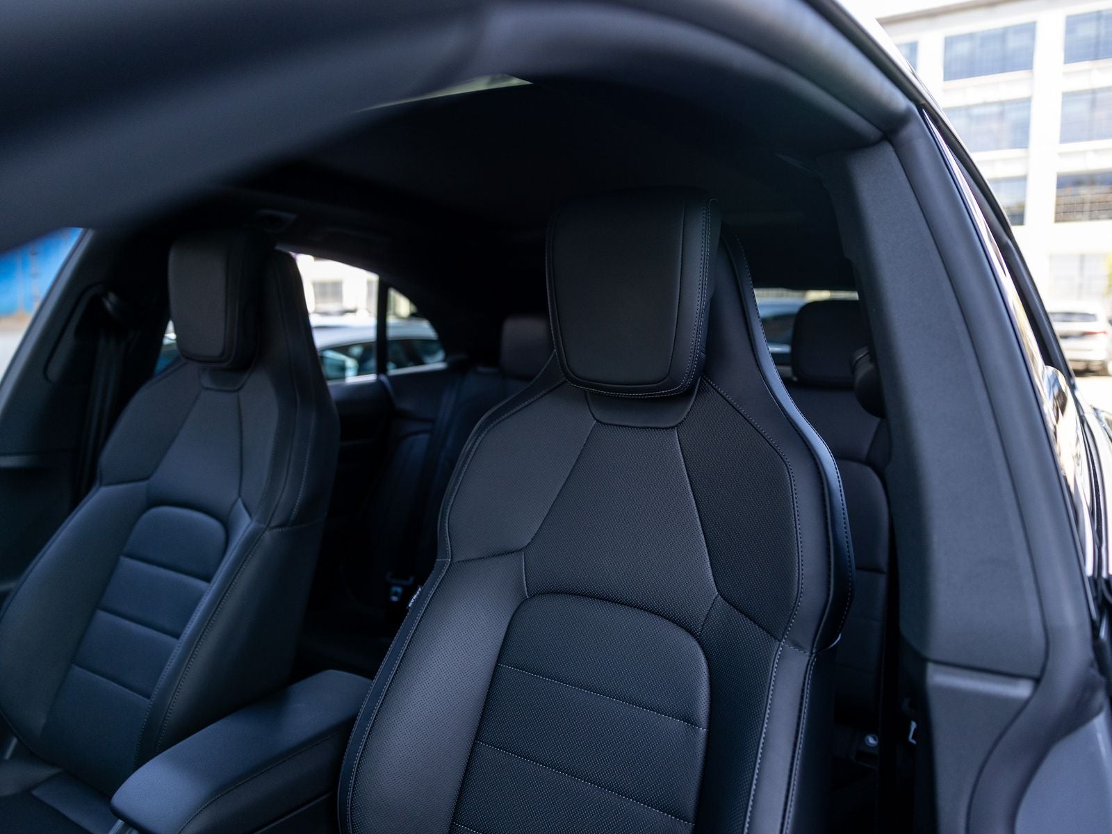 2026 Porsche Macan 4 Electric