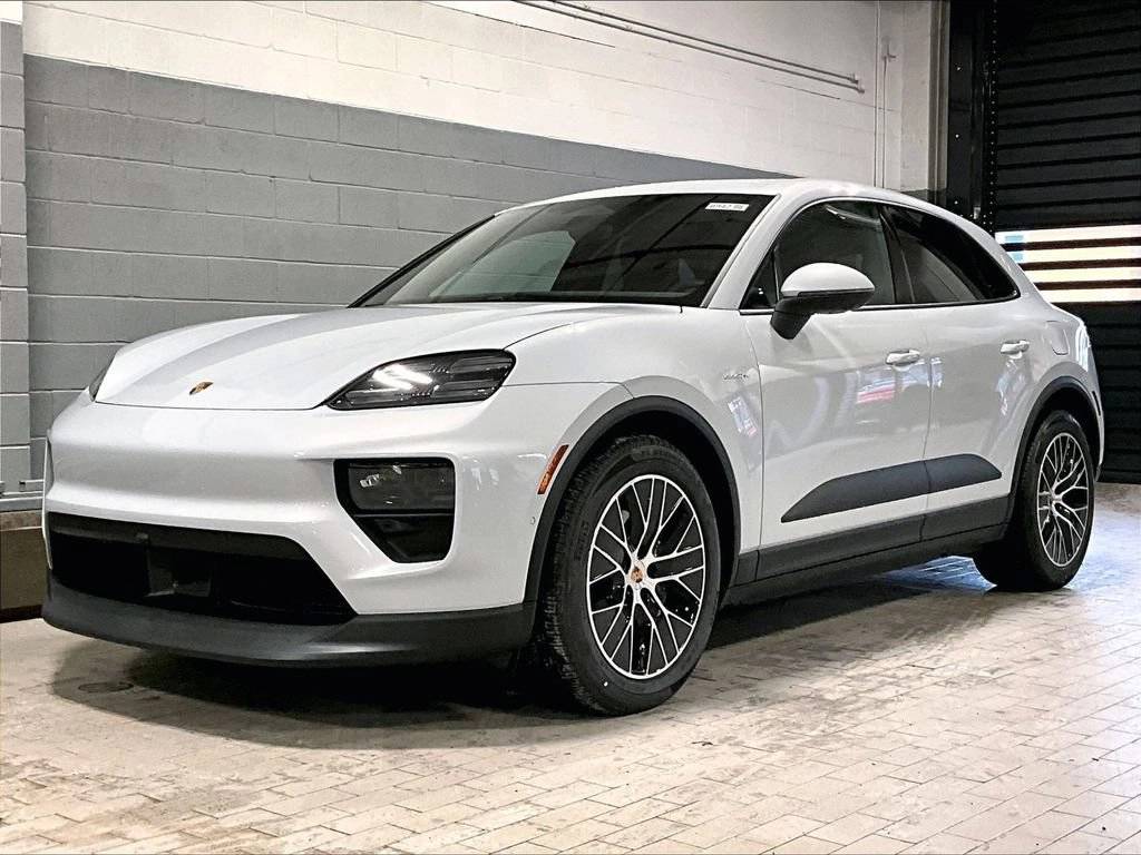 2026 Porsche Macan Macan 4 Electric