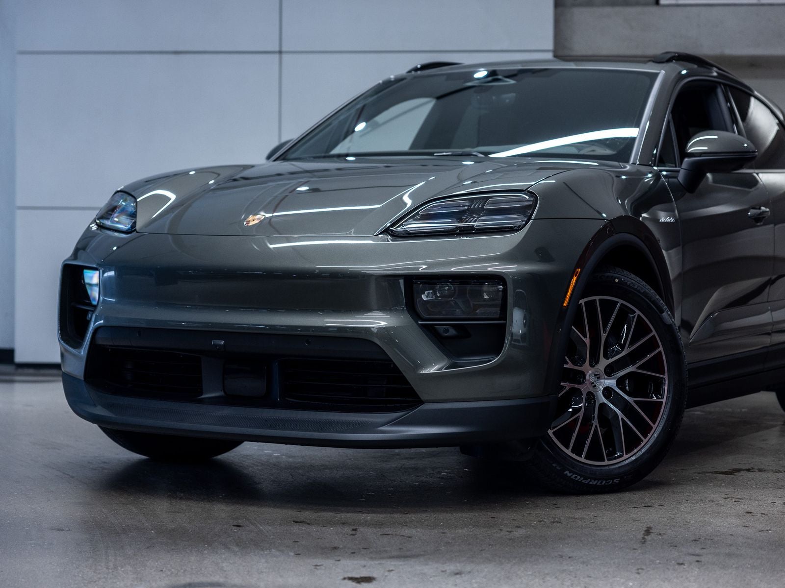 2026 Porsche Macan 4 Electric