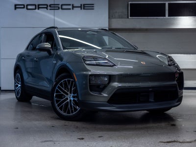 2026 Porsche Macan 4 Electric