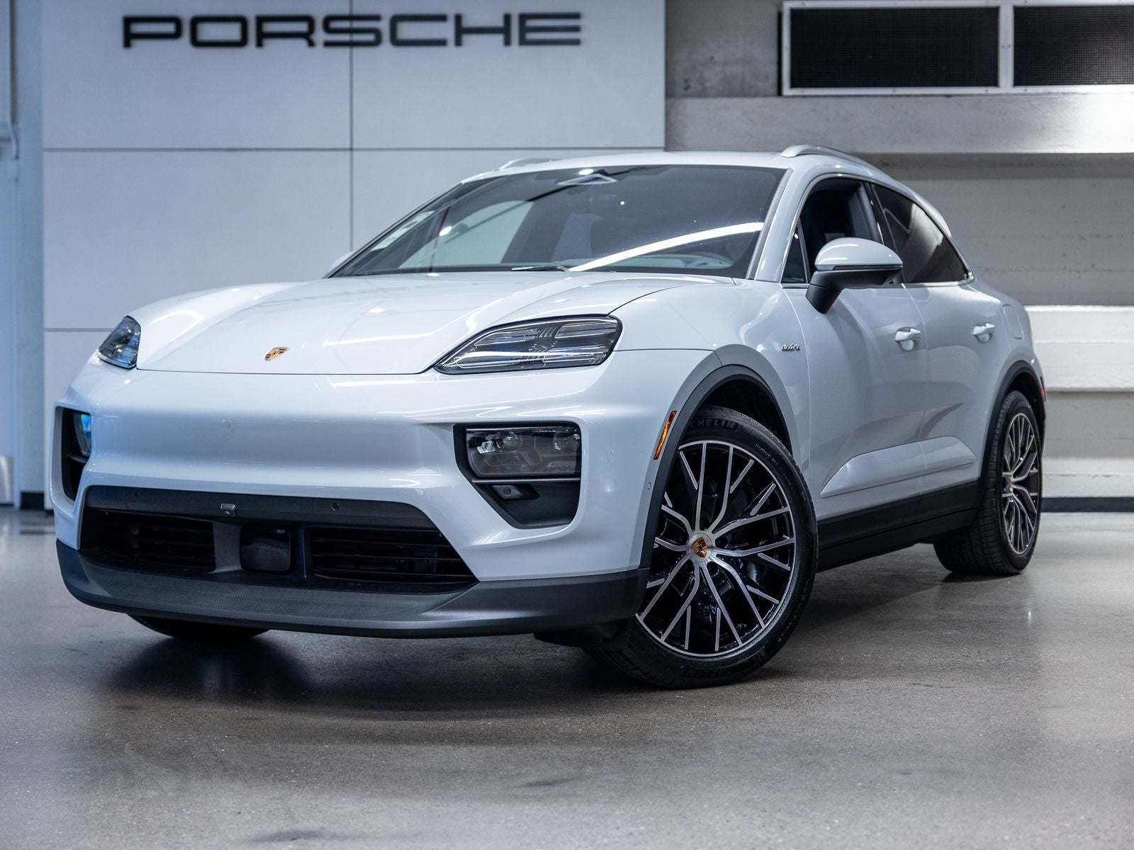 2026 Porsche Macan 4 Electric
