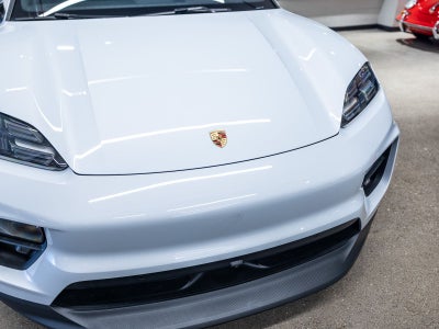 2026 Porsche Macan 4 Electric