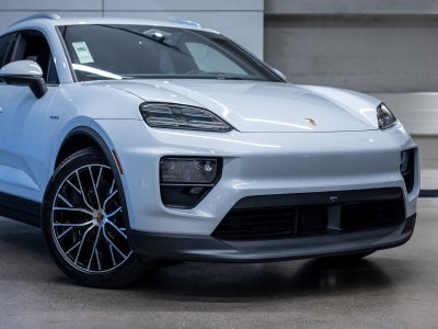 2026 Porsche Macan 4 Electric