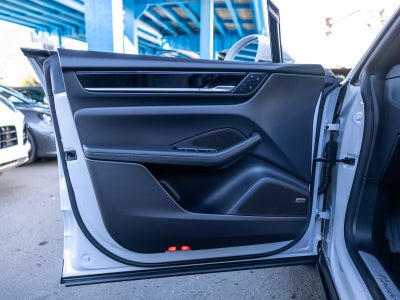 2026 Porsche Macan 4 Electric