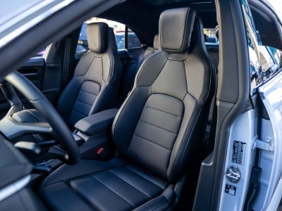 2026 Porsche Macan 4 Electric