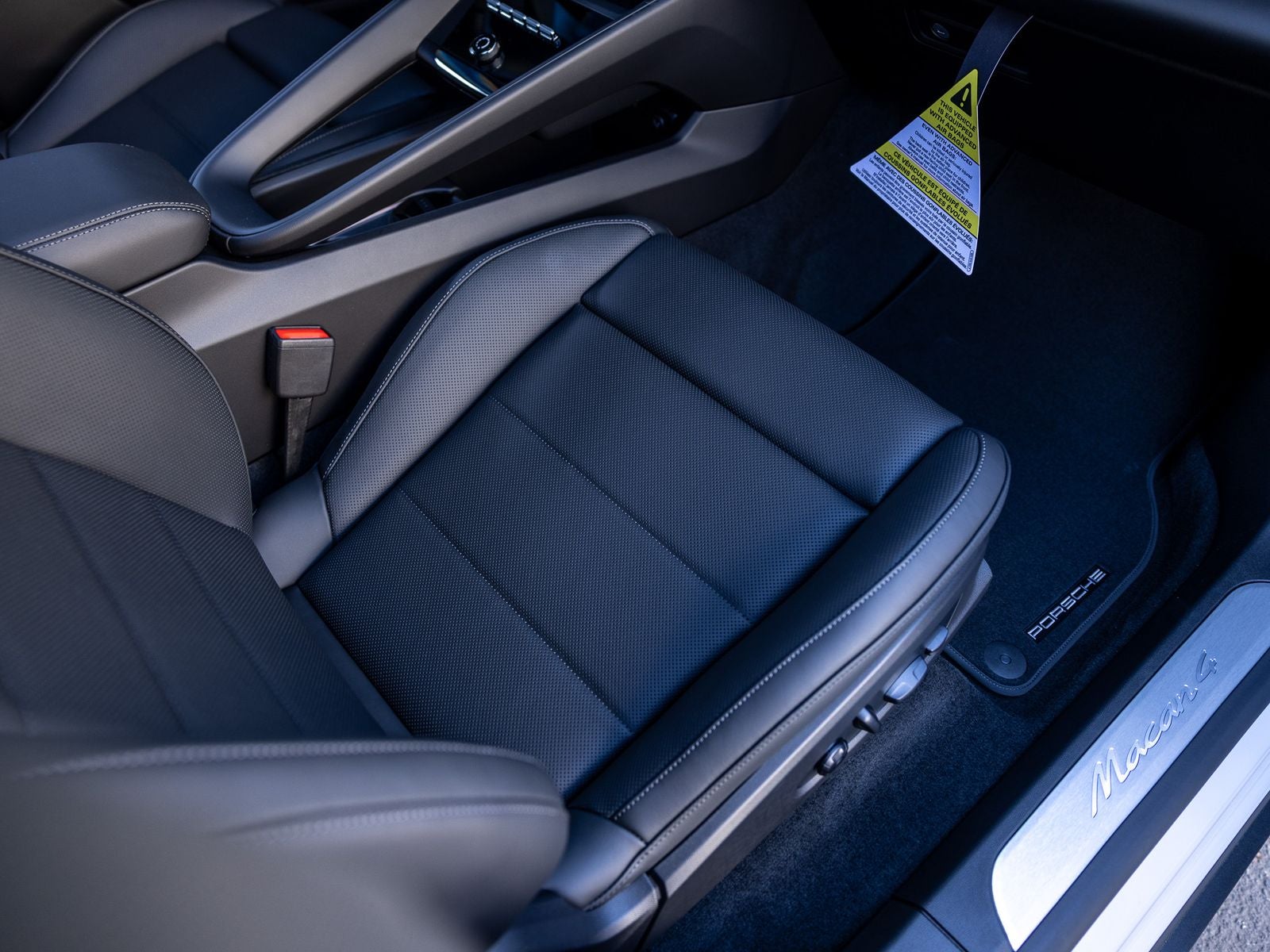 2026 Porsche Macan 4 Electric