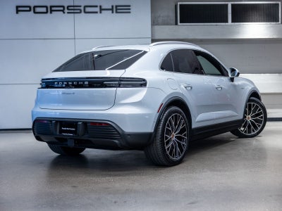 2026 Porsche Macan 4 Electric