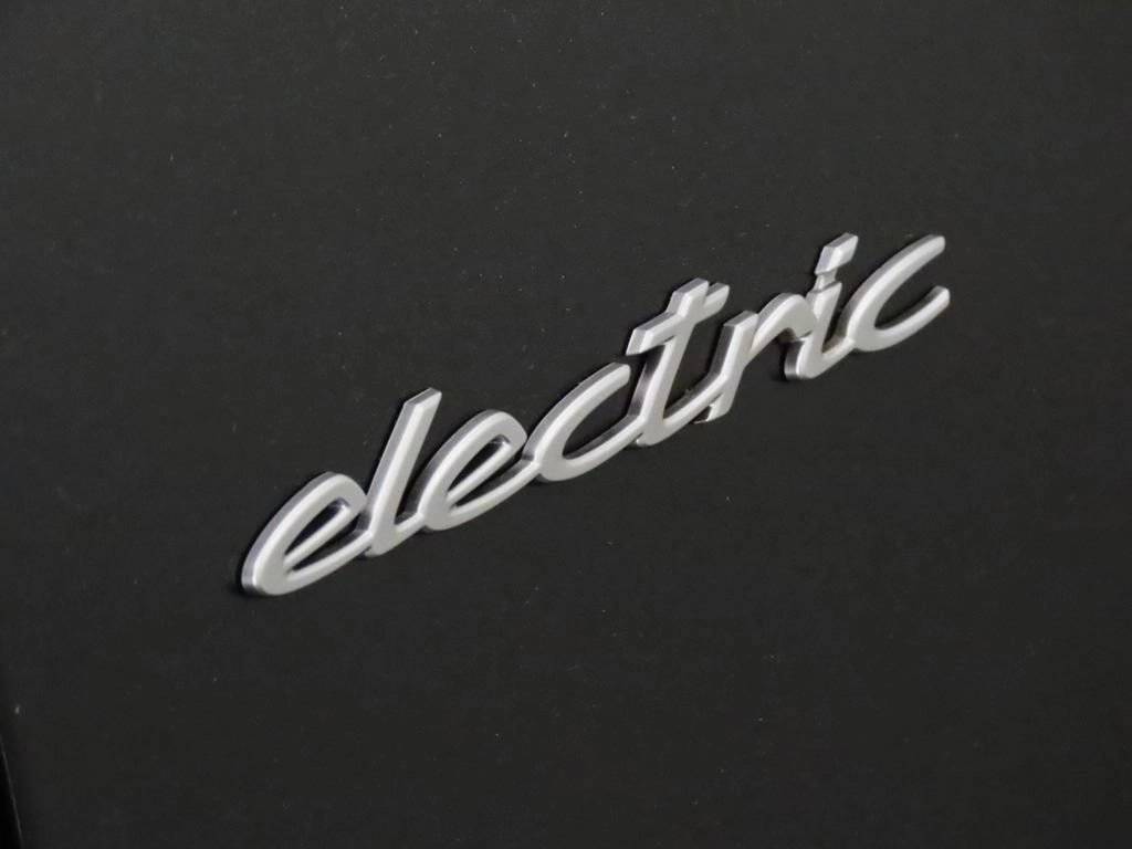 2026 Porsche Macan Macan 4 Electric