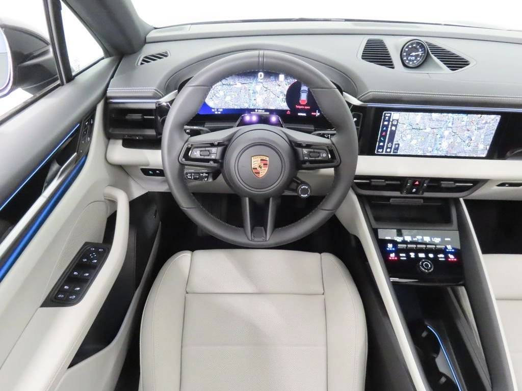 2026 Porsche Macan Macan 4 Electric