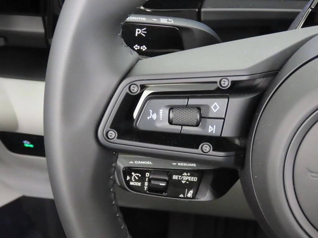 2026 Porsche Macan Macan 4 Electric