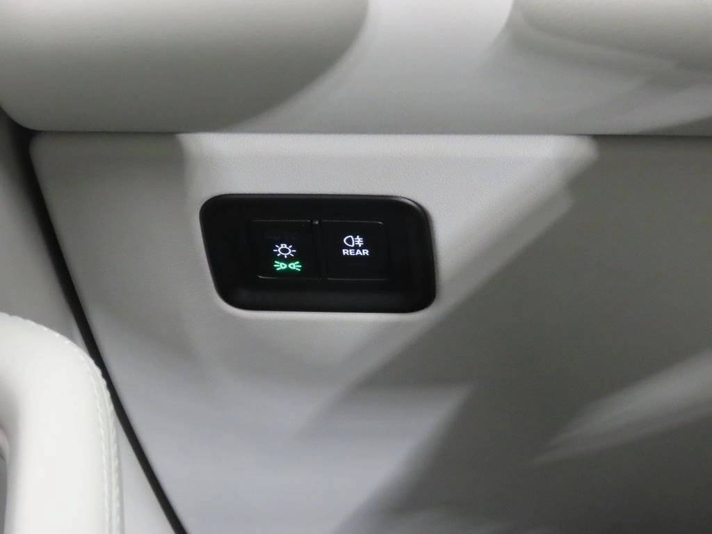 2026 Porsche Macan Macan 4 Electric
