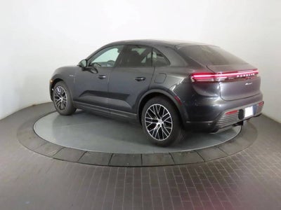 2026 Porsche Macan Macan 4 Electric