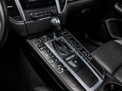 2017 Porsche Macan S