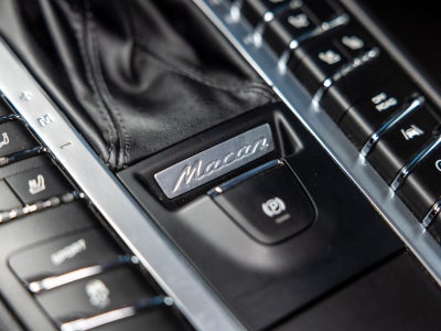 2017 Porsche Macan S