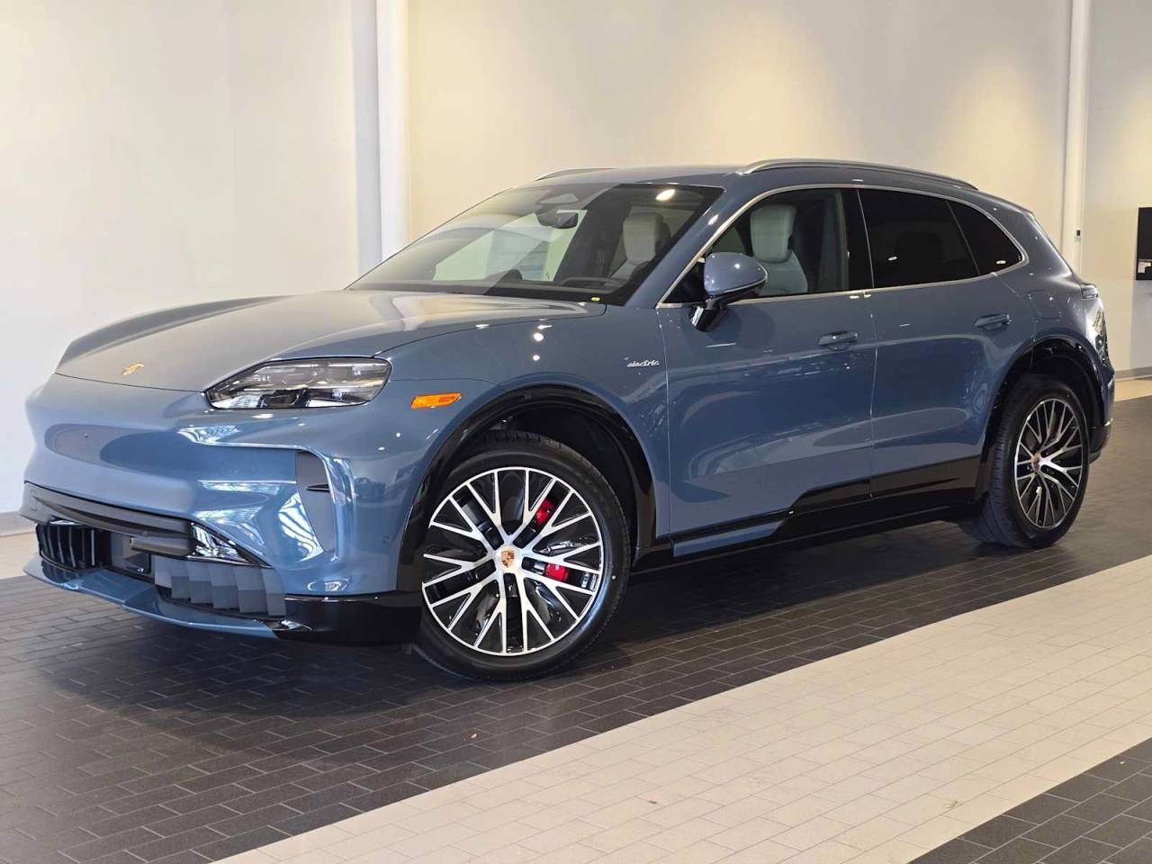 2026 Porsche Cayenne Cayenne S Electric