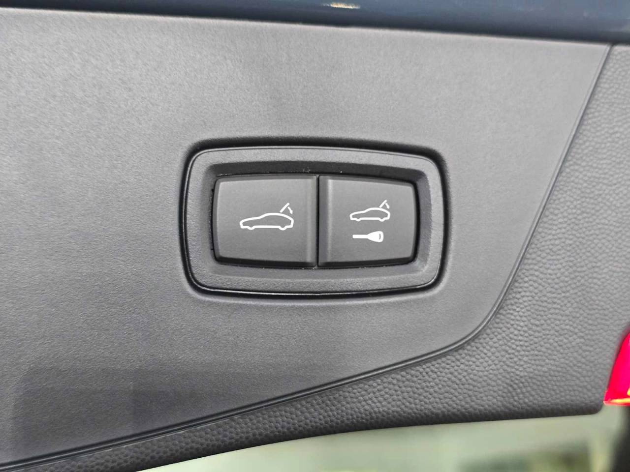 2026 Porsche Cayenne Cayenne S Electric