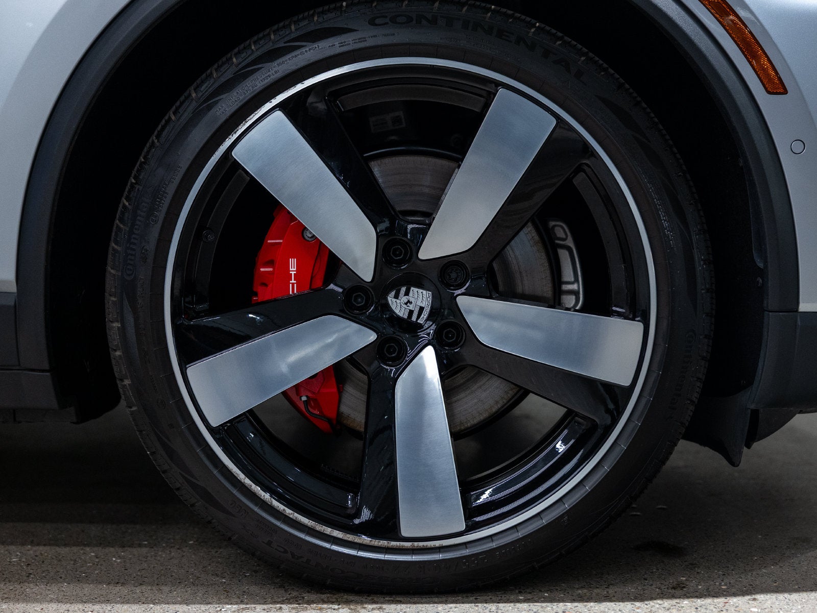 2025 Porsche Macan Macan 4S Electric