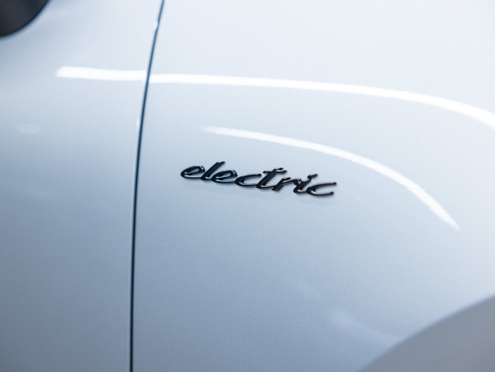 2025 Porsche Macan Macan 4S Electric