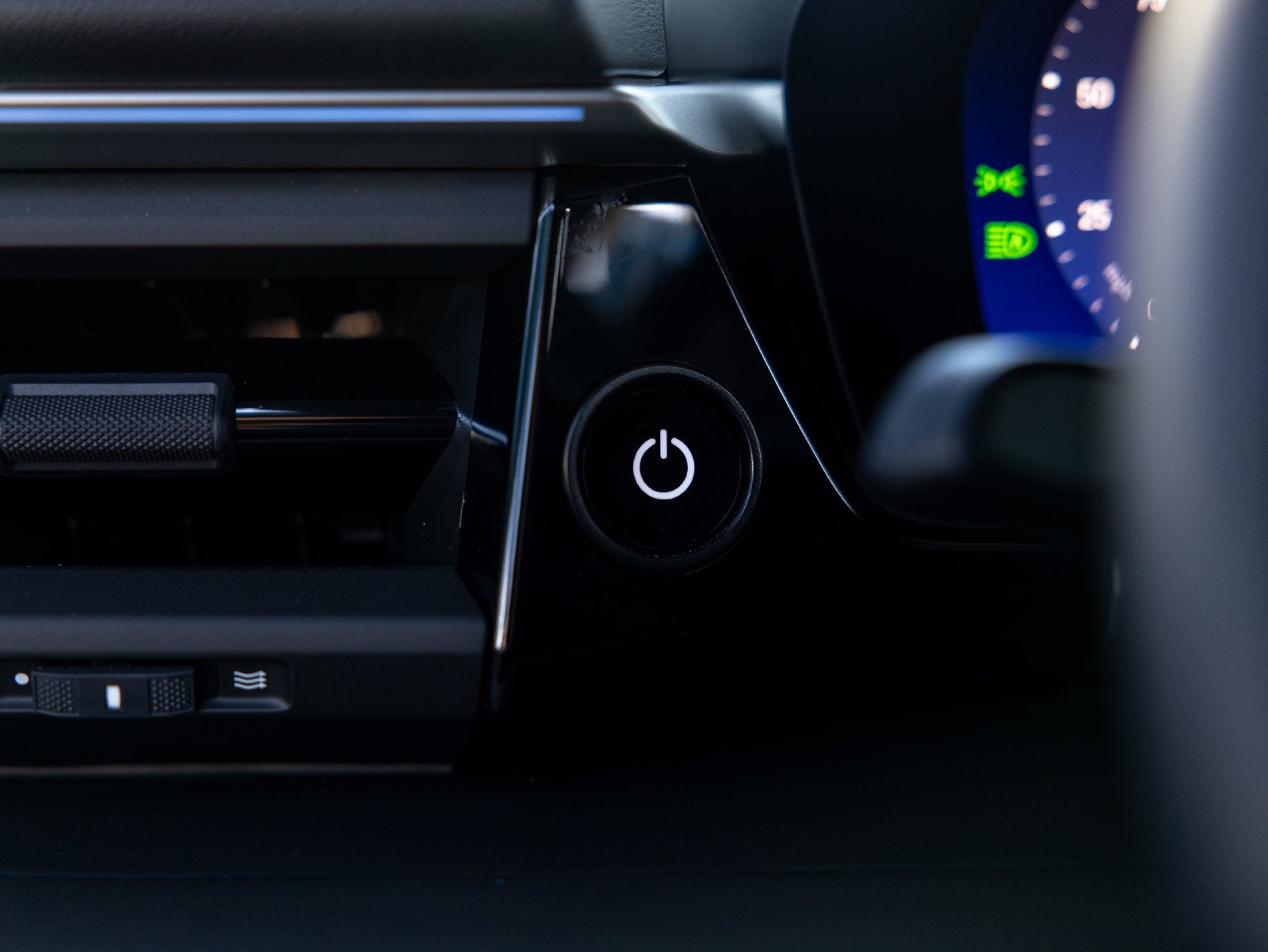 2025 Porsche Macan Macan 4S Electric