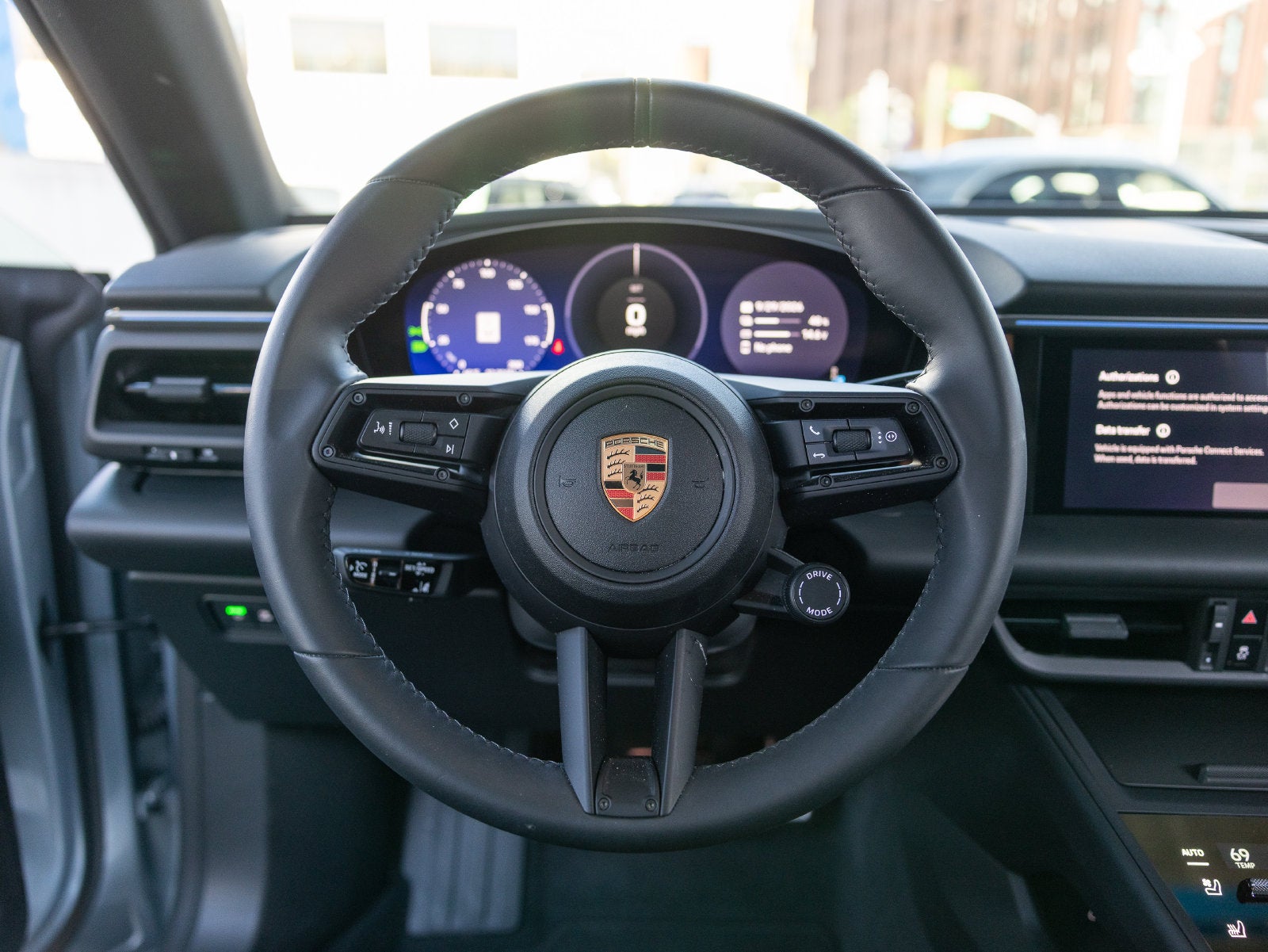 2025 Porsche Macan Macan 4S Electric