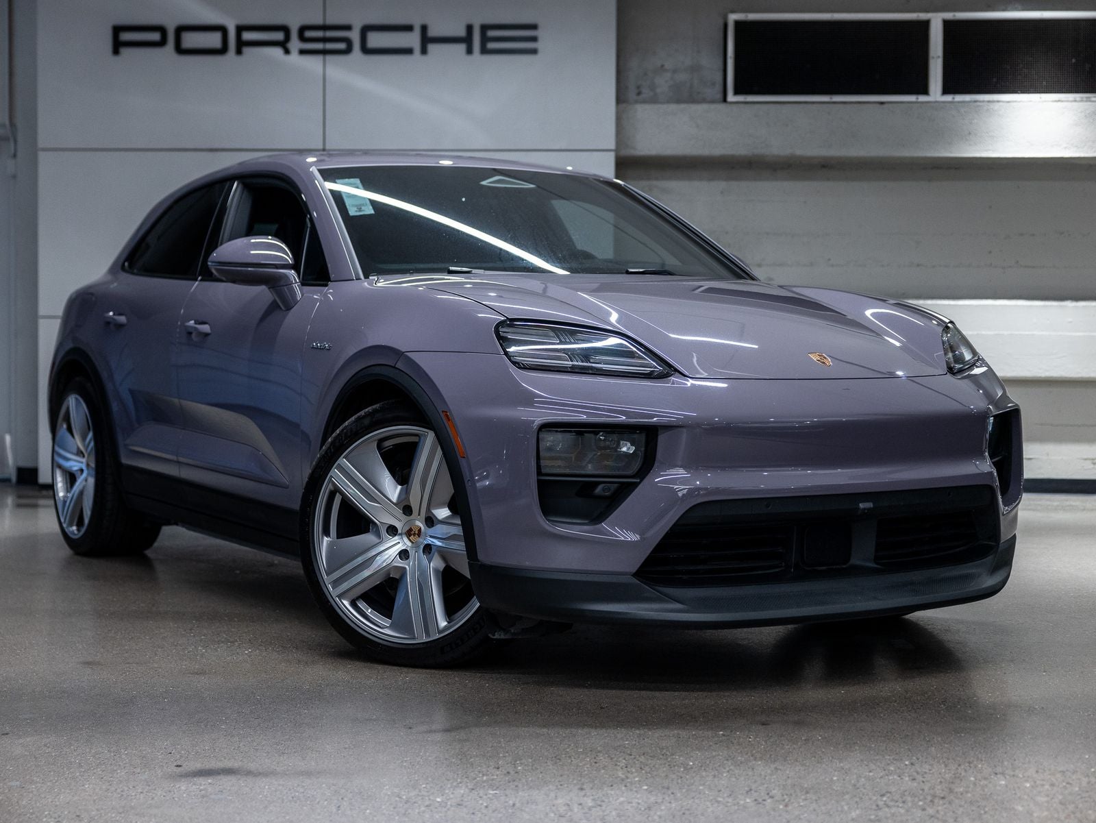 2025 Porsche Macan Macan 4S Electric