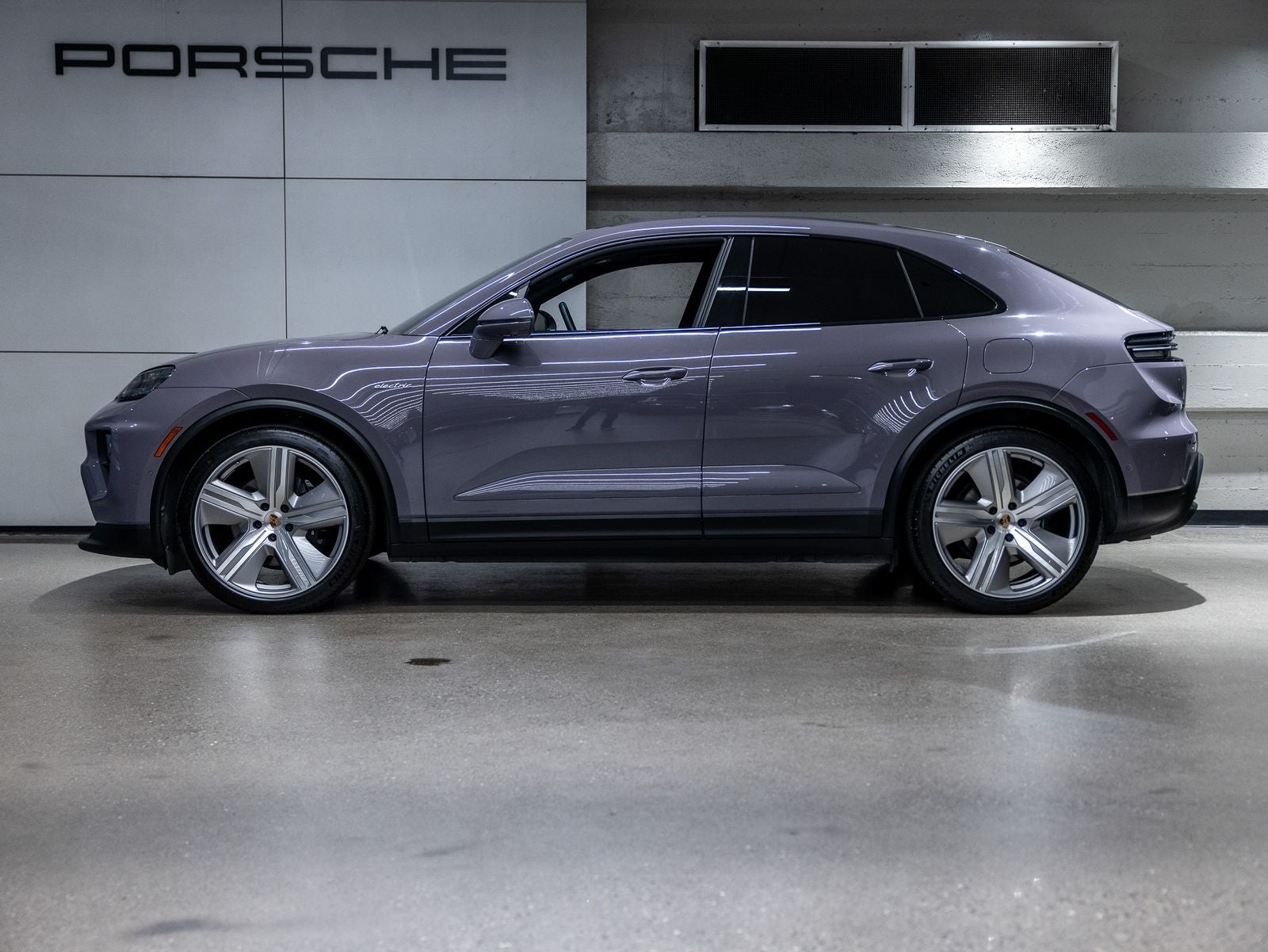 Certified 2025 Porsche Macan S with VIN WP1AB2XA3SL152702 for sale in San Francisco, CA