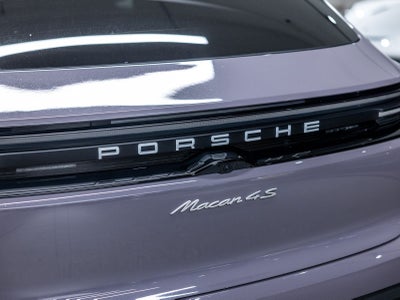 2025 Porsche Macan Macan 4S Electric