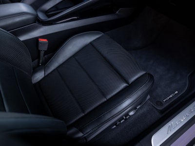 2025 Porsche Macan Macan 4S Electric