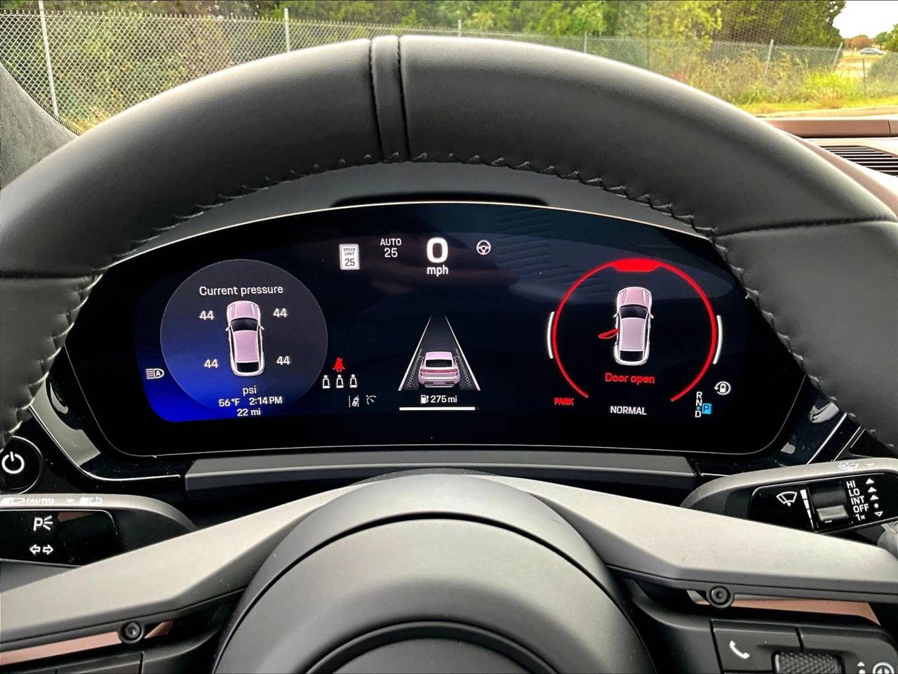 2025 Porsche Macan Macan Turbo Electric