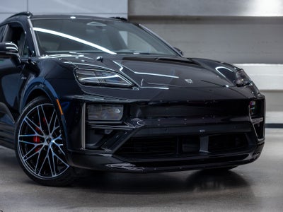 2026 Porsche Macan Turbo Electric