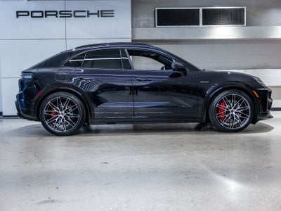 2026 Porsche Macan Turbo Electric