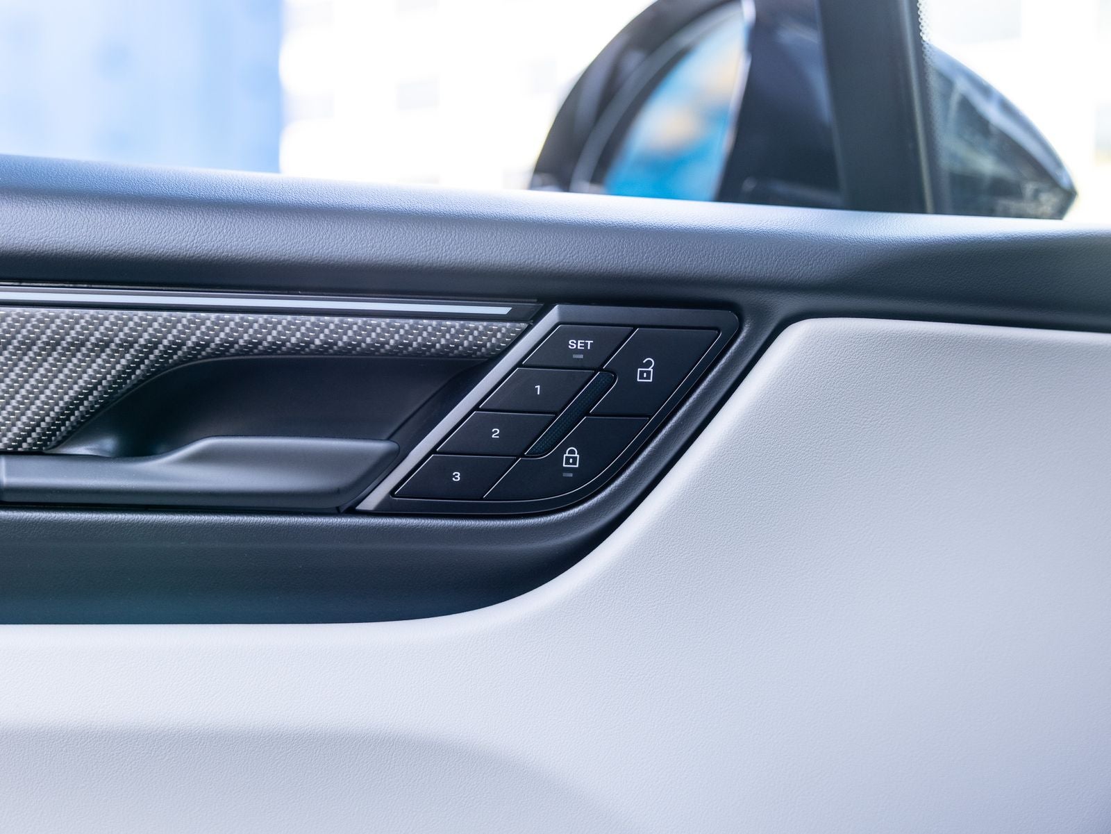 2026 Porsche Macan Turbo Electric