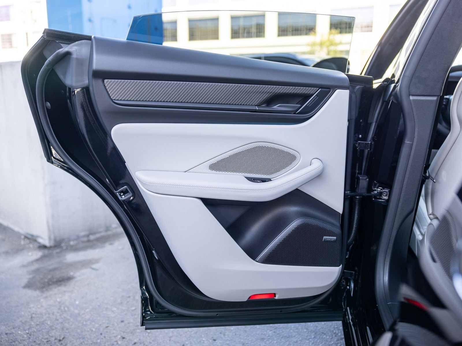 2026 Porsche Macan Turbo Electric