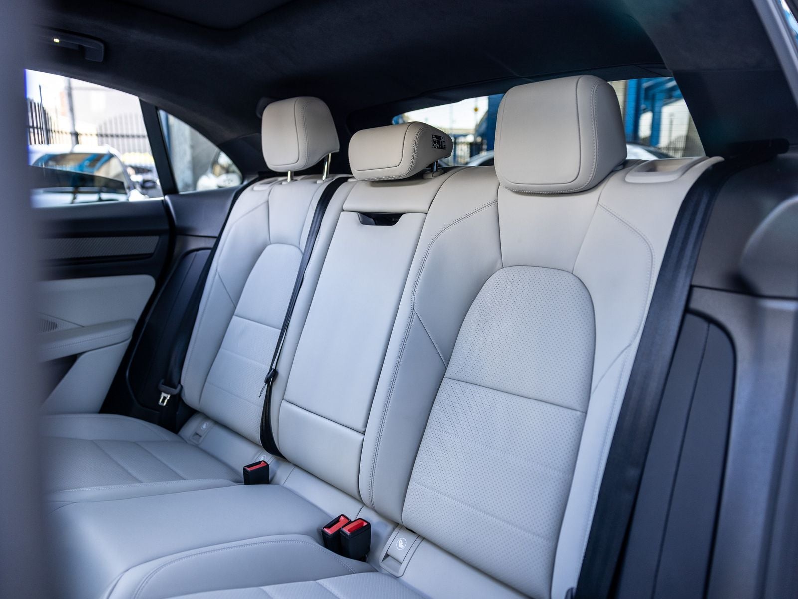 2026 Porsche Macan Turbo Electric