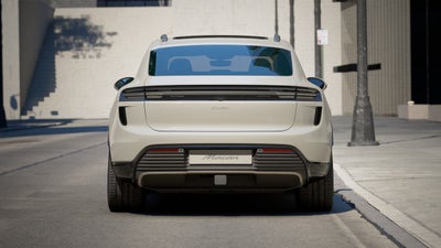 2026 Porsche Macan Macan Turbo Electric