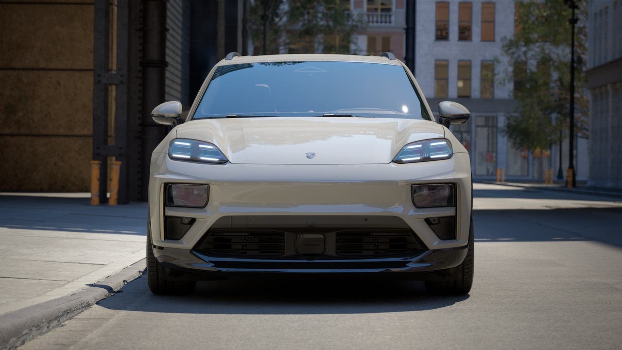 2026 Porsche Macan Macan Turbo Electric