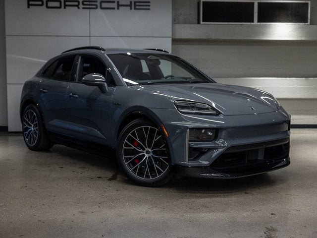 2025 Porsche Macan Macan Turbo Electric