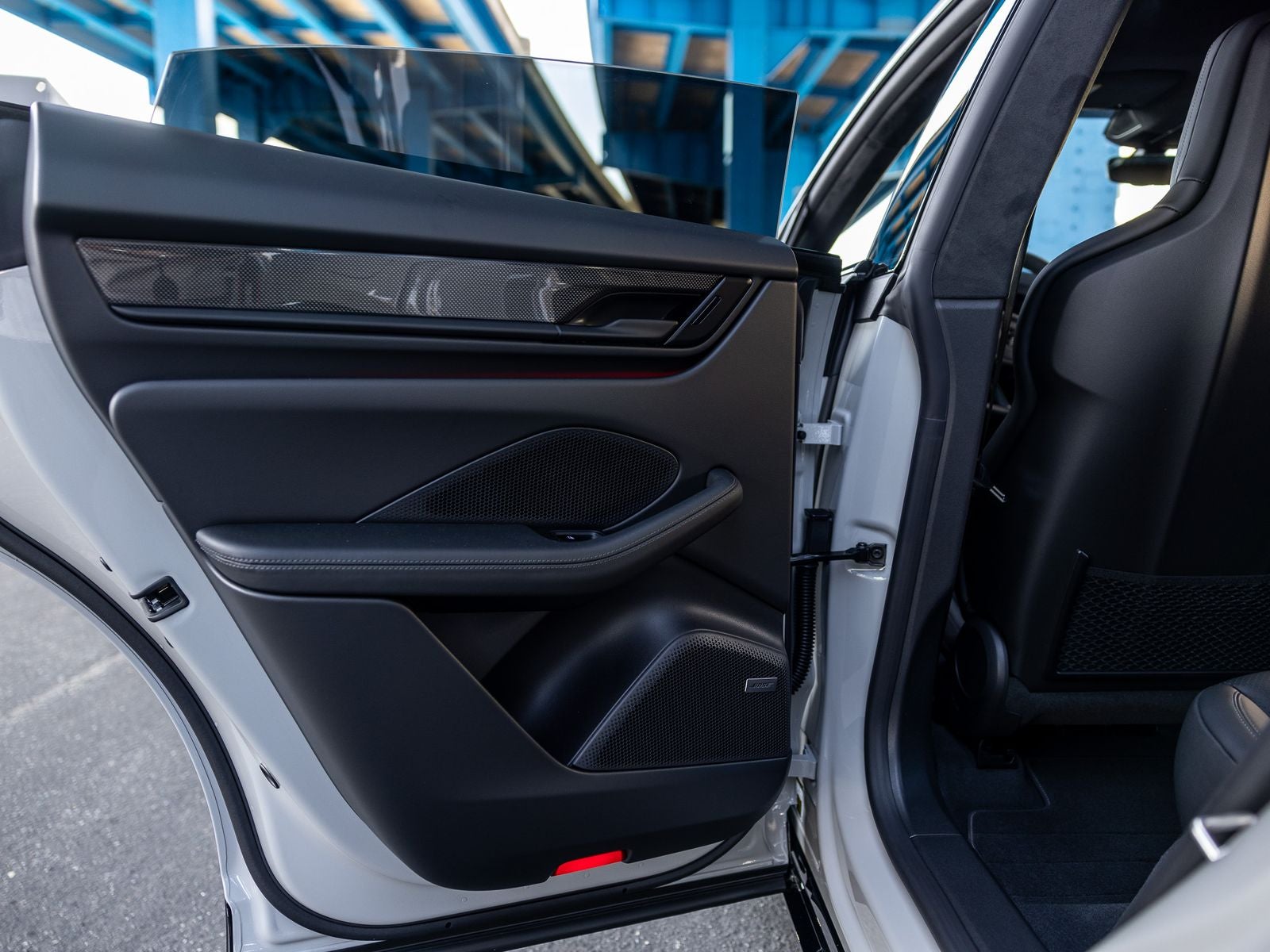 2026 Porsche Macan Macan Turbo Electric