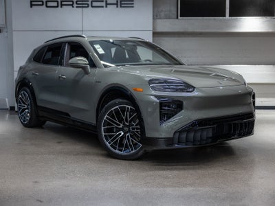 2026 Porsche Cayenne Cayenne Turbo Electric