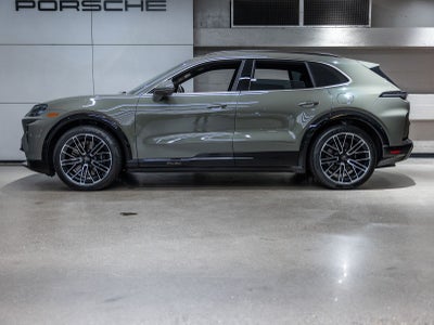 2026 Porsche Cayenne Cayenne Turbo Electric