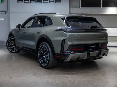 2026 Porsche Cayenne Cayenne Turbo Electric