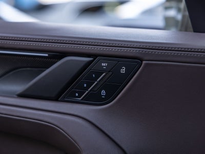 2026 Porsche Cayenne Cayenne Turbo Electric