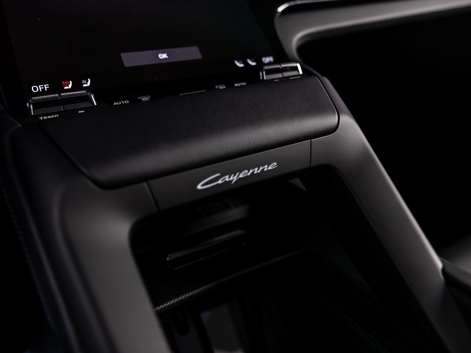 2026 Porsche Cayenne Cayenne Turbo Electric