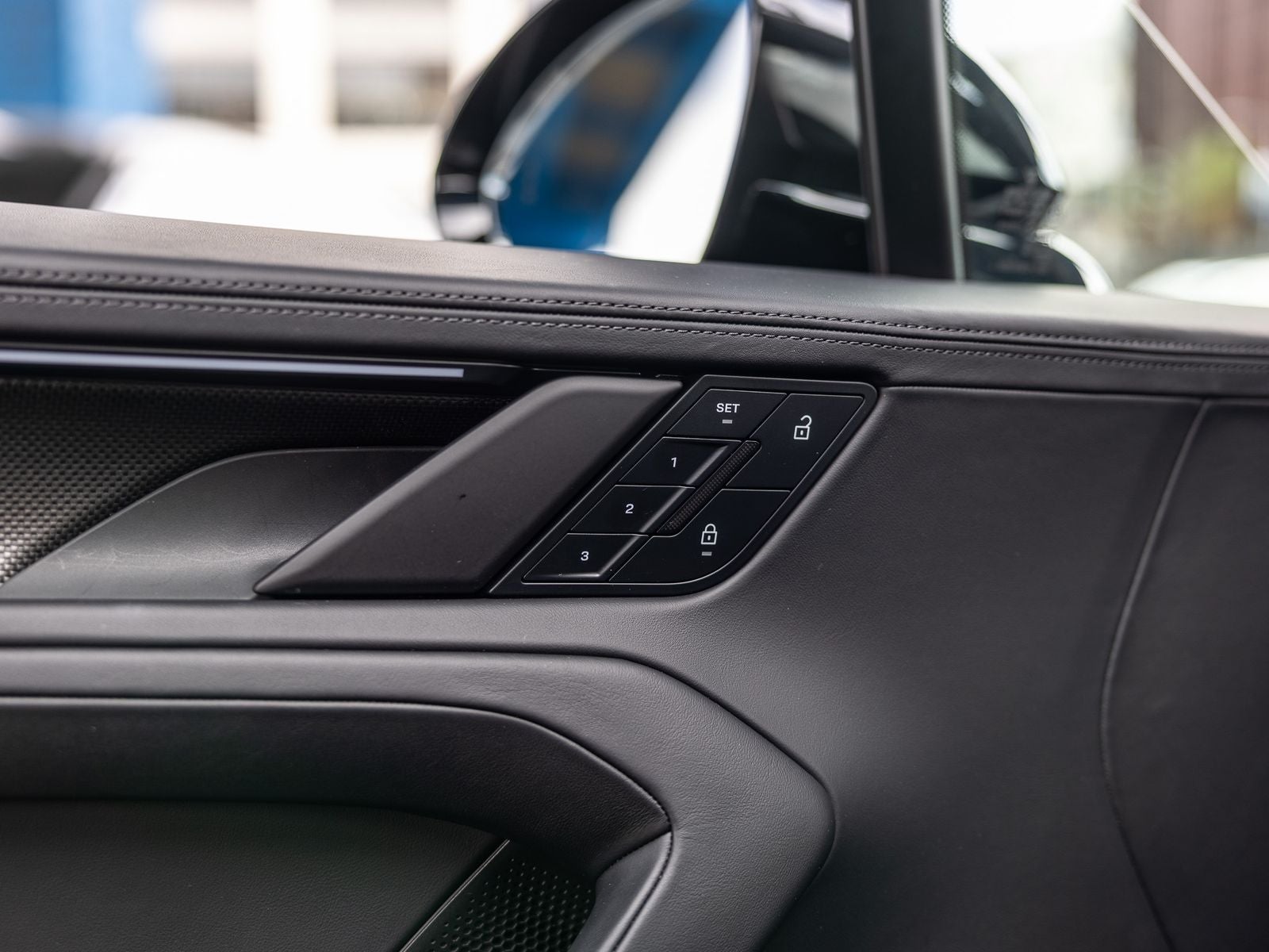 2026 Porsche Cayenne Cayenne Turbo Electric
