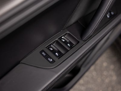 2026 Porsche Cayenne Cayenne Turbo Electric