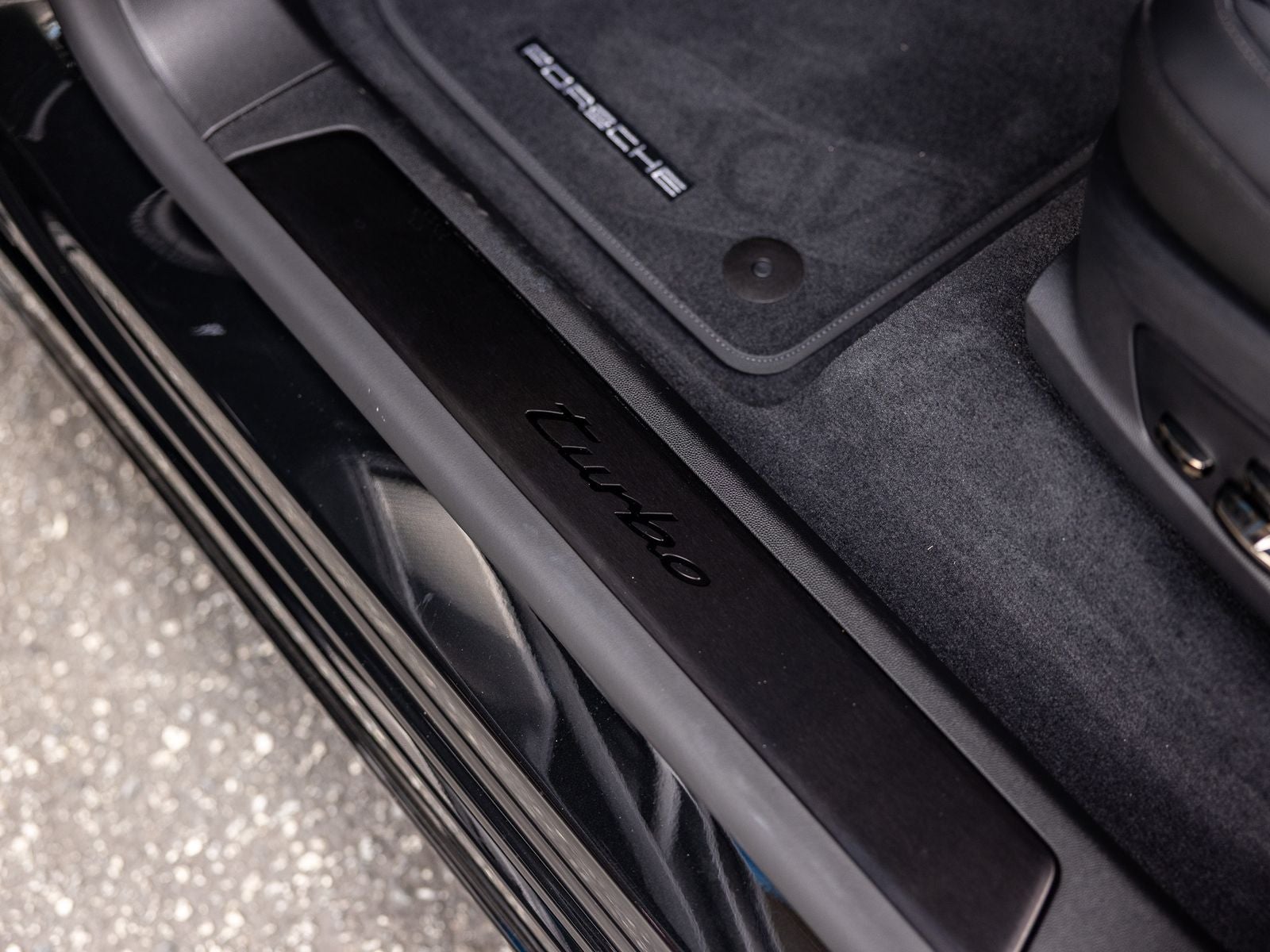 2026 Porsche Cayenne Cayenne Turbo Electric
