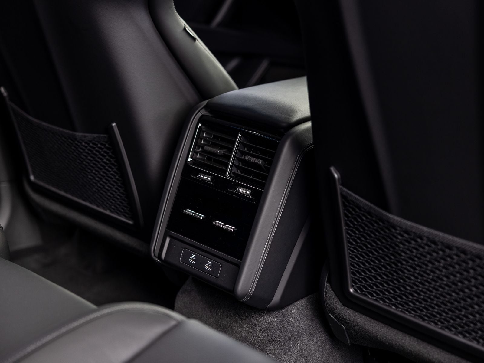 2026 Porsche Cayenne Cayenne Turbo Electric