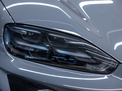 2026 Porsche Cayenne Cayenne Turbo Electric