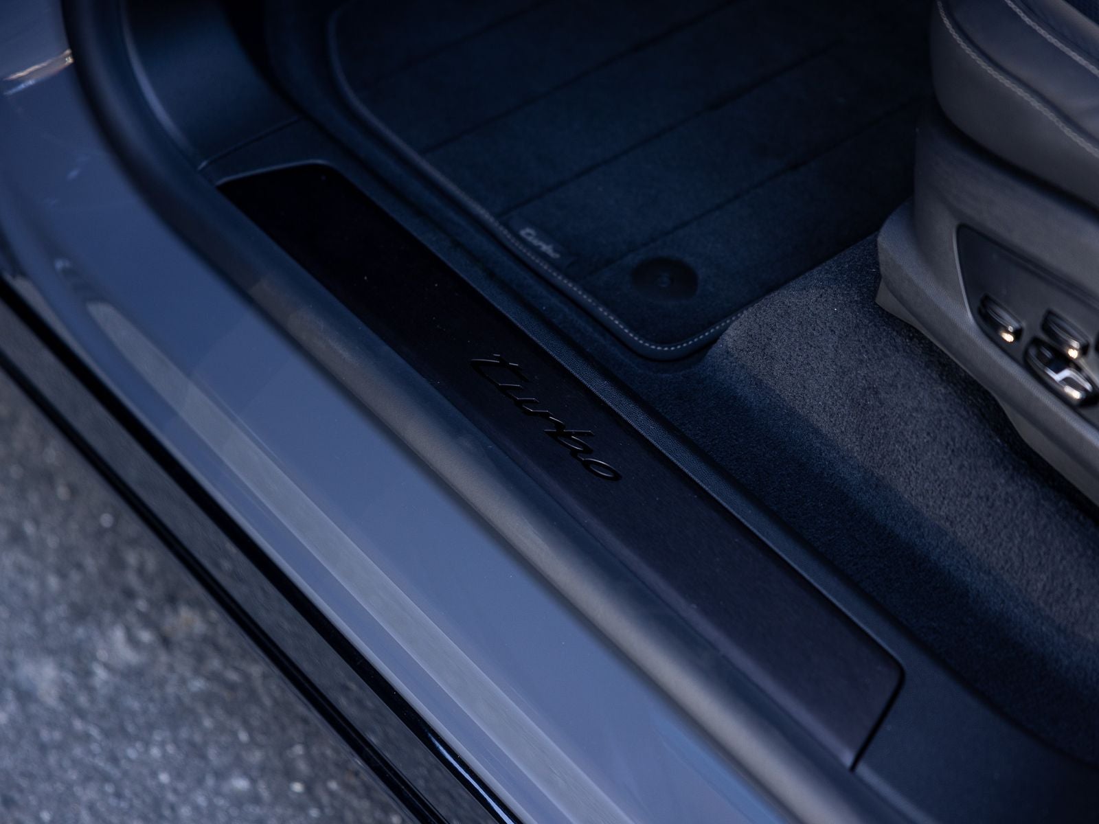 2026 Porsche Cayenne Cayenne Turbo Electric