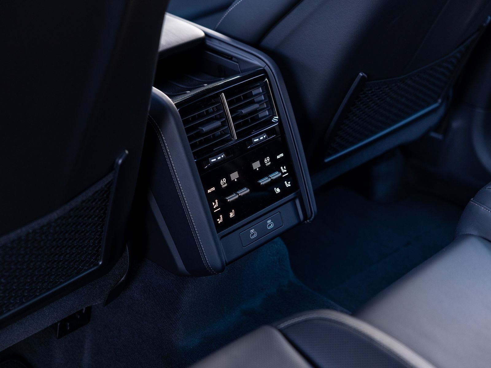 2026 Porsche Cayenne Cayenne Turbo Electric